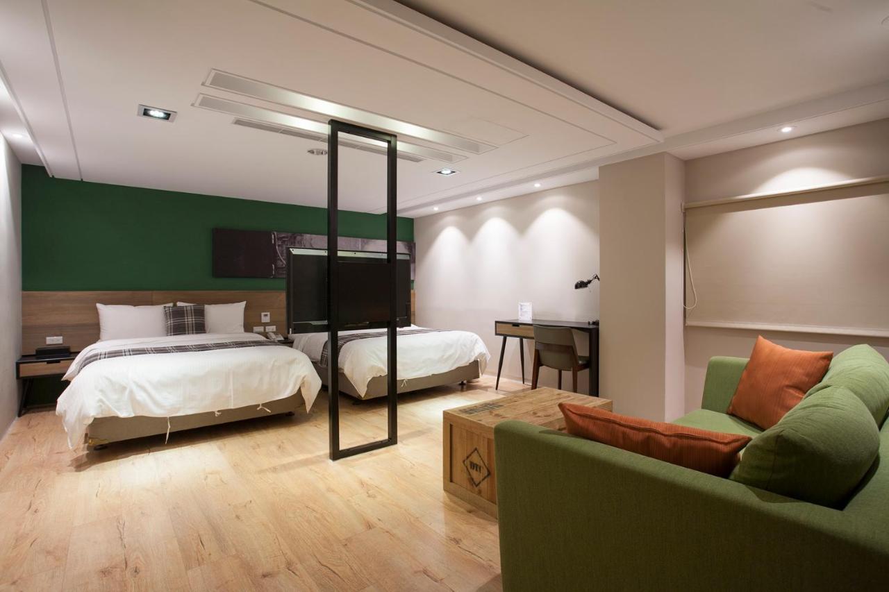 P&F Hotel Тайчжун Екстер'єр фото